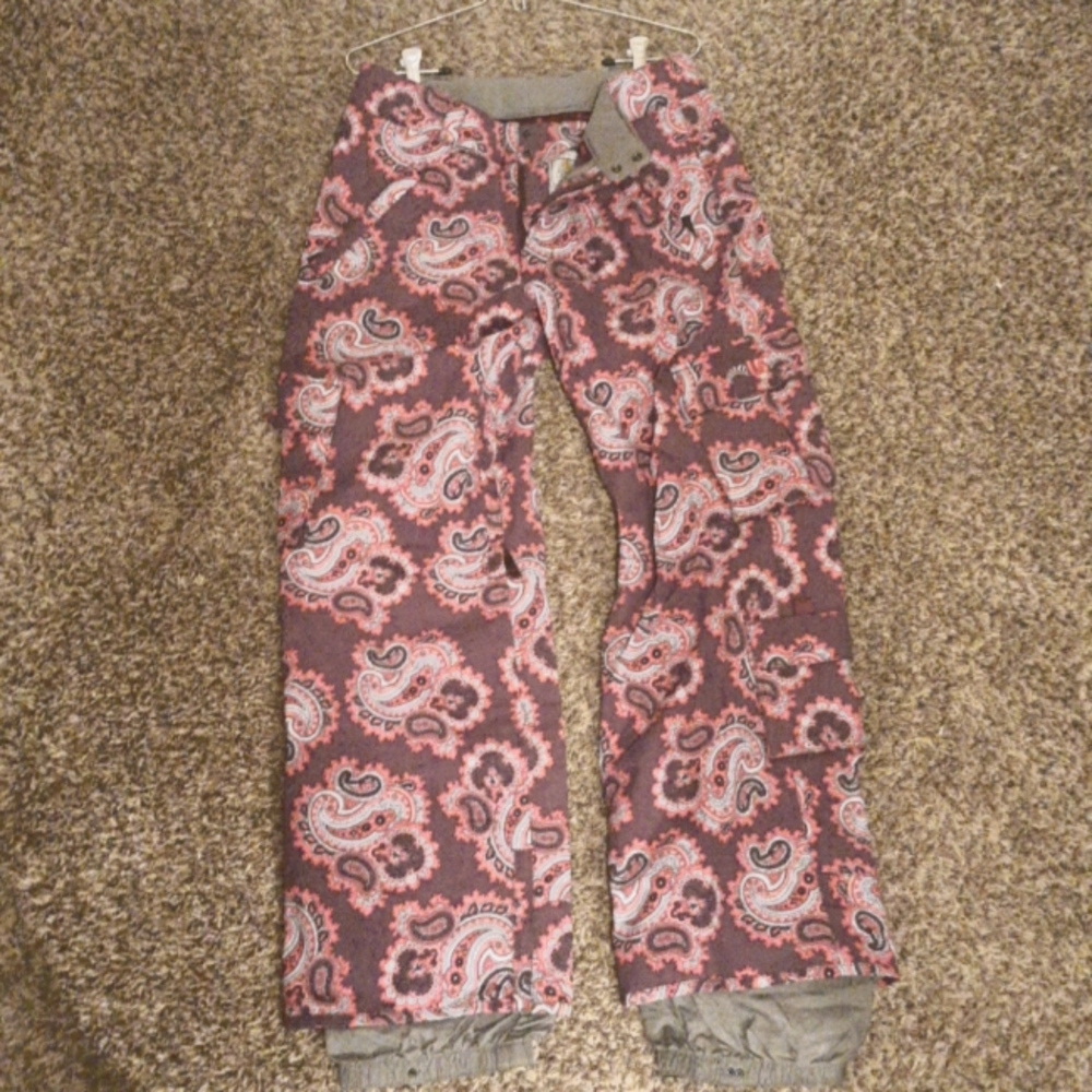 Ladies pink and purple paisley snowboard pants